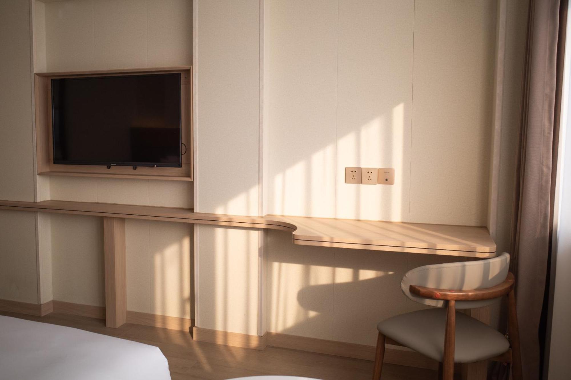 Shanghai Joyful Star Hotel-Free Shuttle Bus To Pudong Airport And Disneyland Extérieur photo